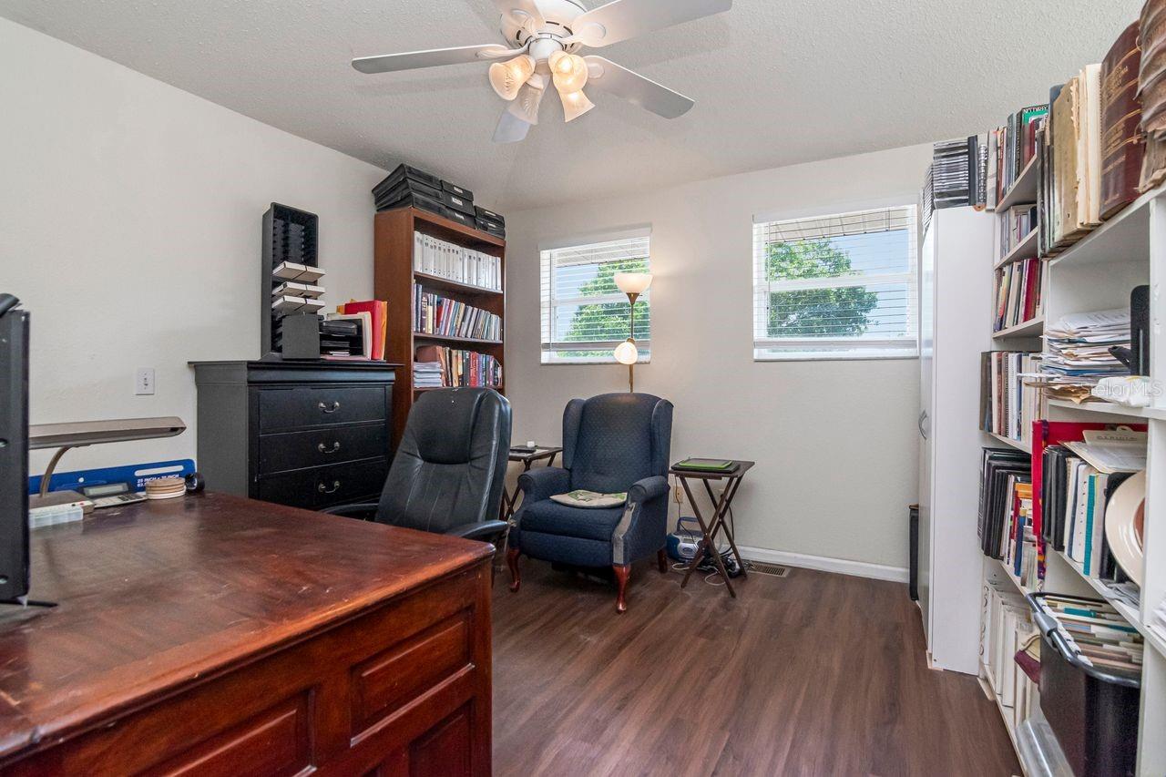10532 67TH AVE, SEMINOLE, FL, 33772