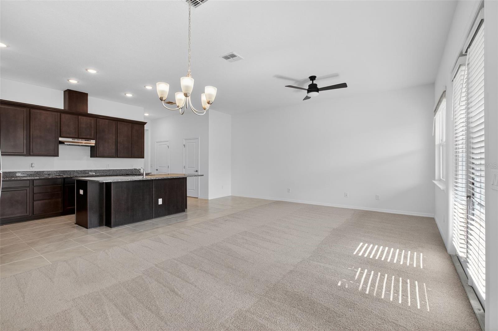 810 MIDDLETON ST, DEBARY, FL, 32713