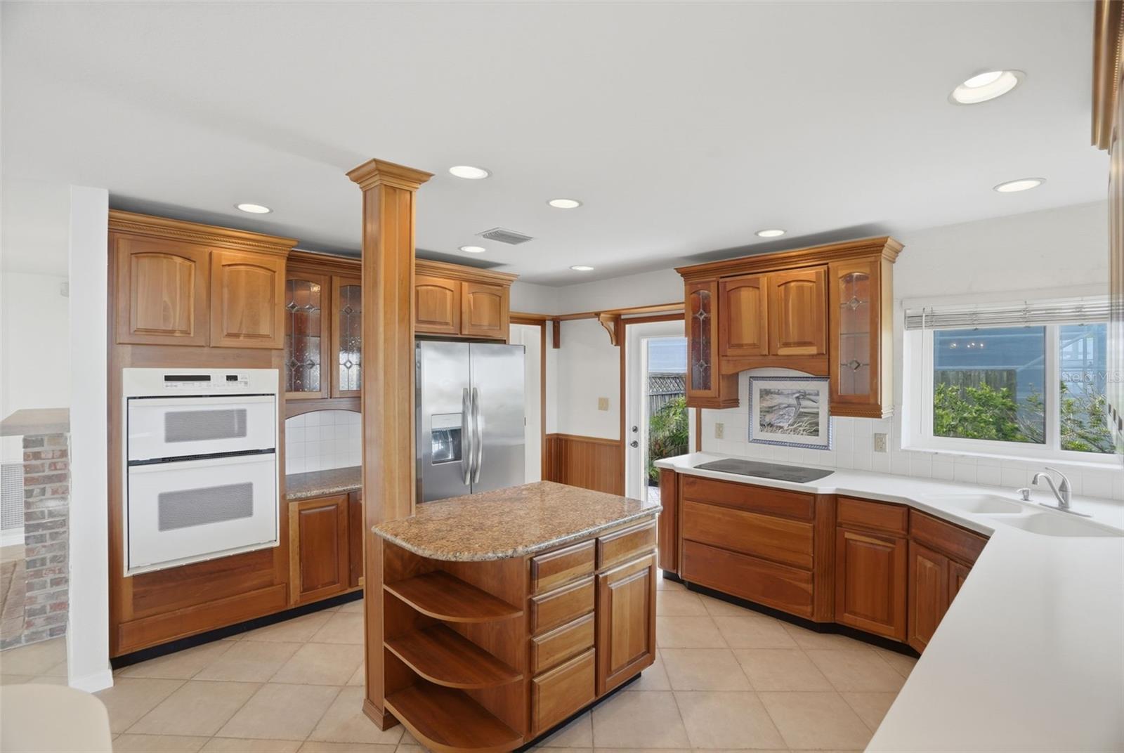 1832 VENETIAN POINT DR, CLEARWATER, FL, 33755