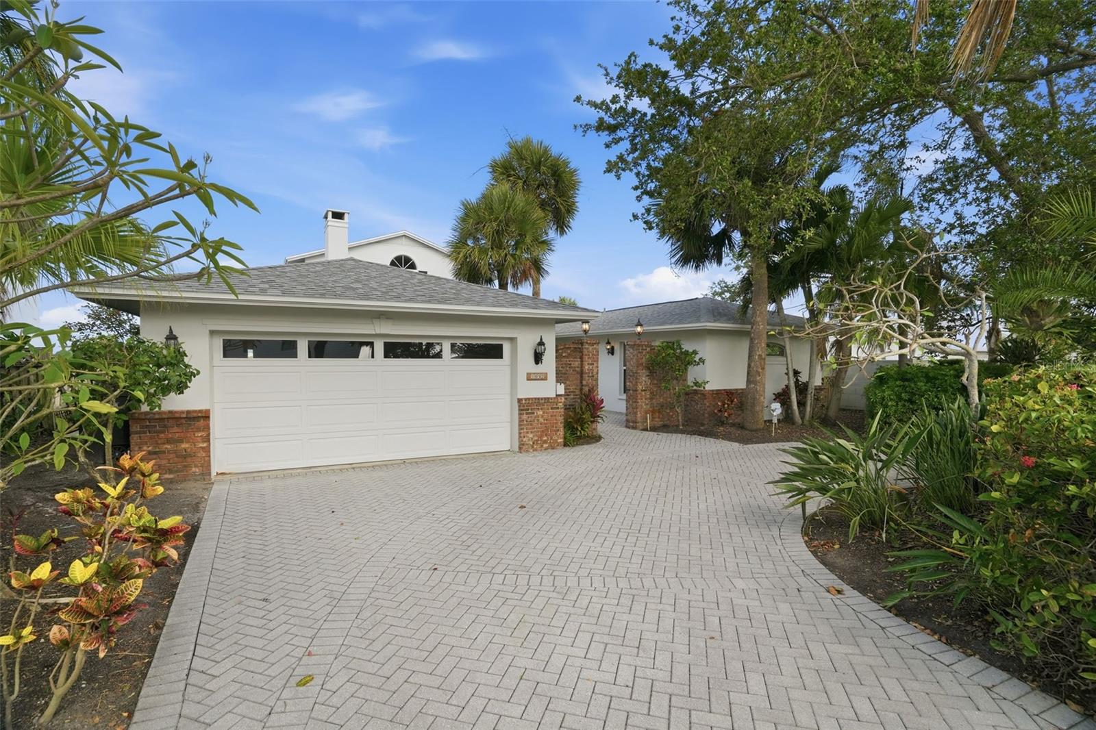 1832 VENETIAN POINT DR, CLEARWATER, FL, 33755