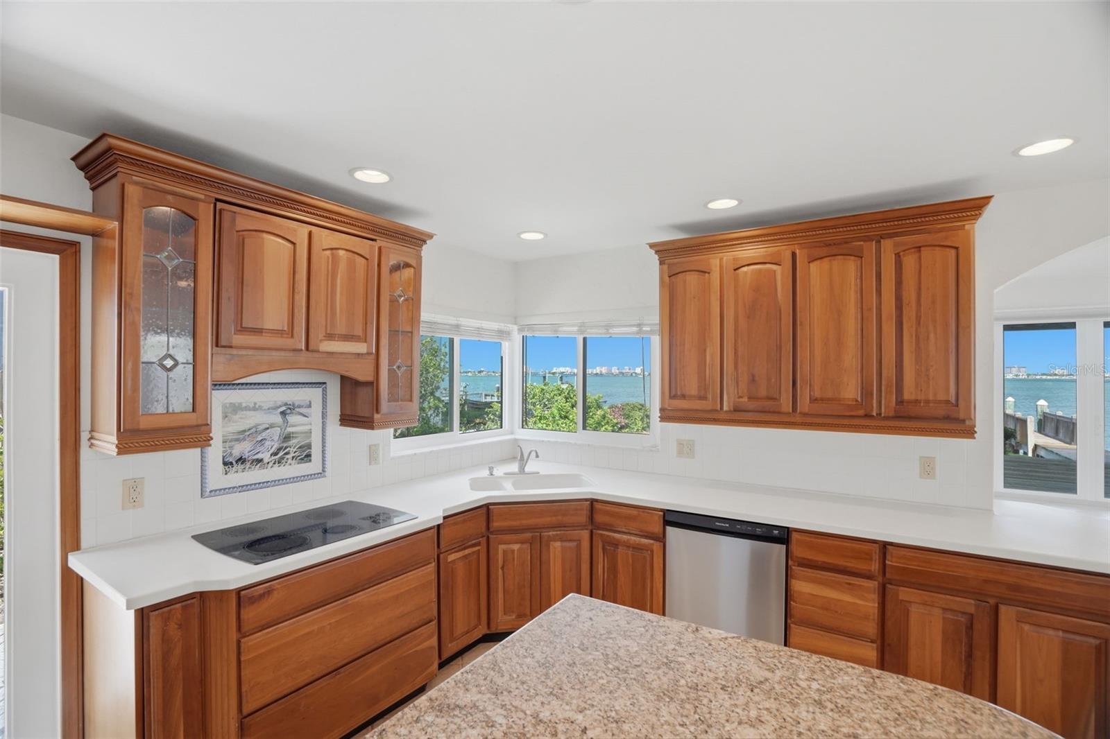 1832 VENETIAN POINT DR, CLEARWATER, FL, 33755