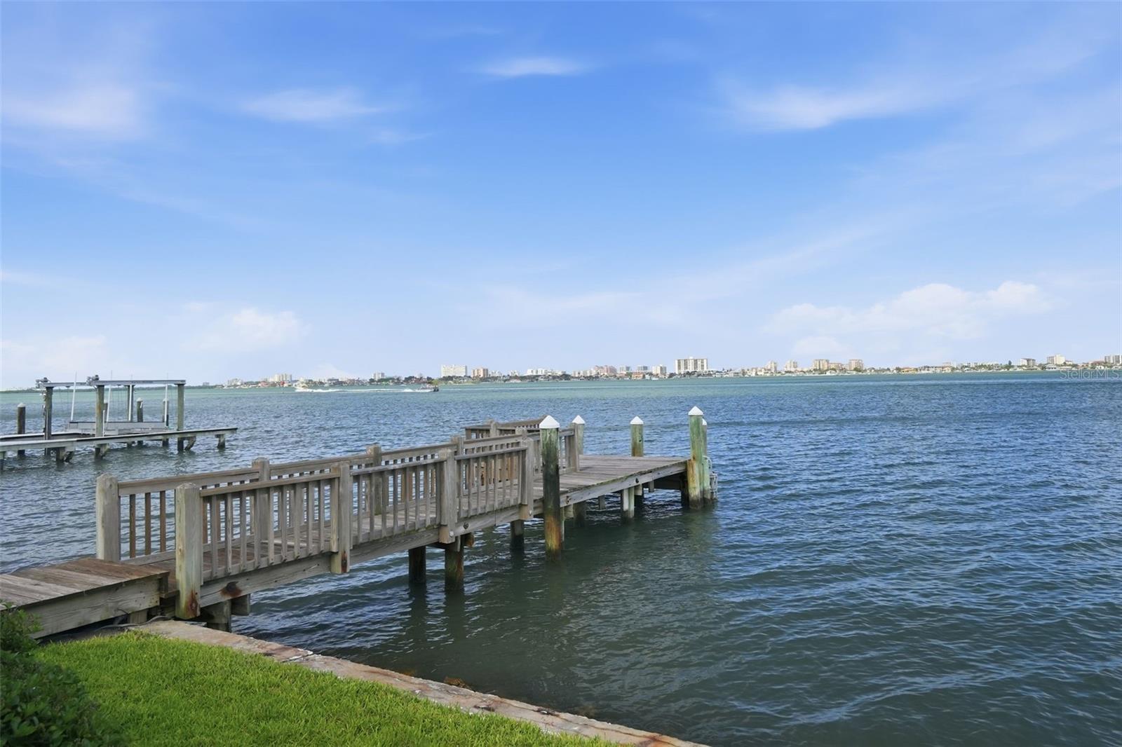 1832 VENETIAN POINT DR, CLEARWATER, FL, 33755