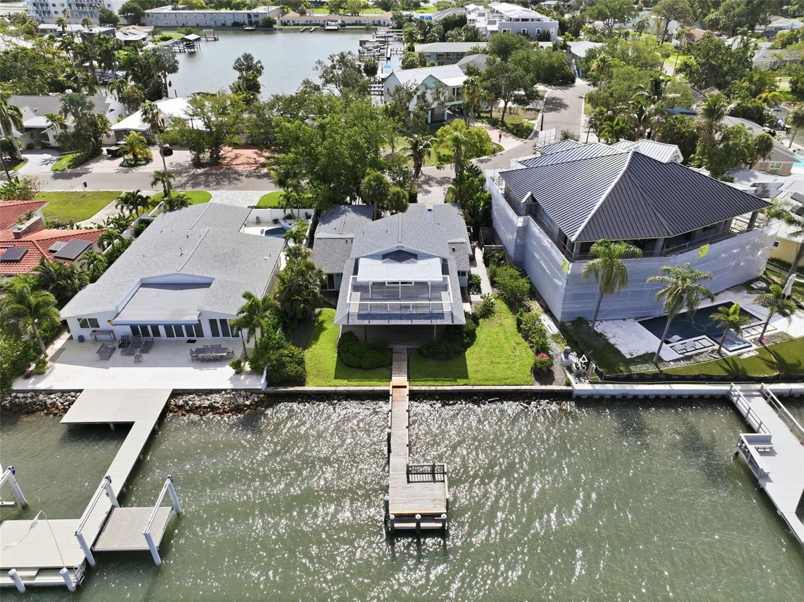 1832 VENETIAN POINT DR, CLEARWATER, FL, 33755