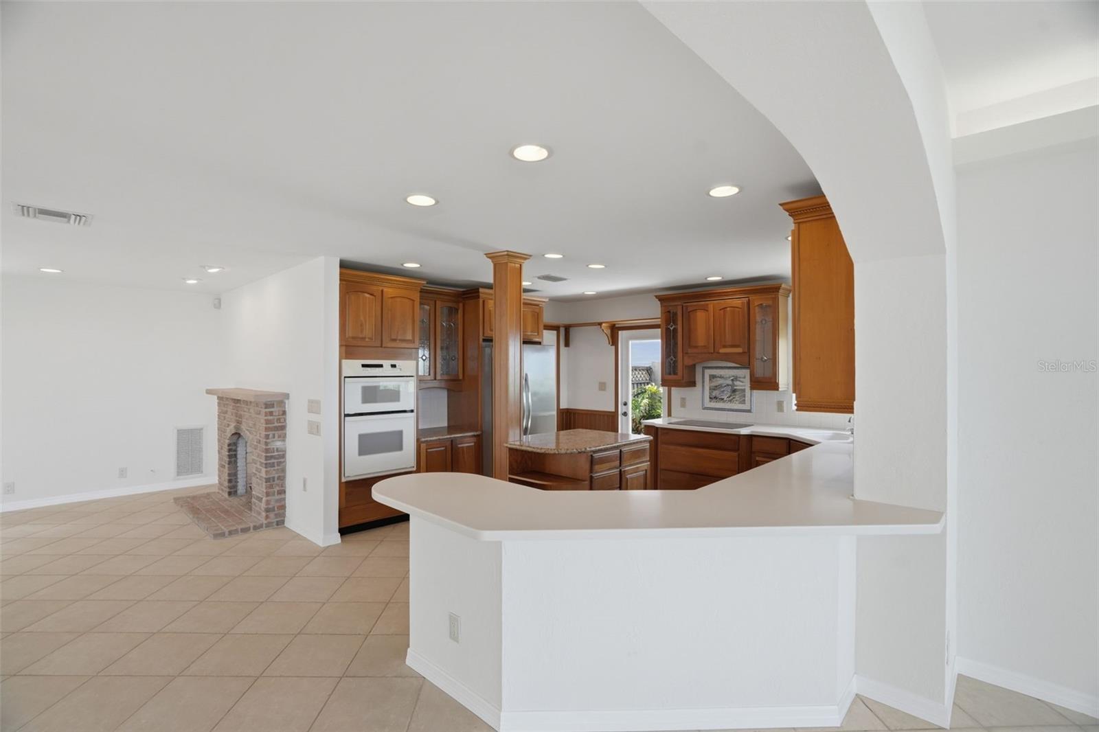 1832 VENETIAN POINT DR, CLEARWATER, FL, 33755