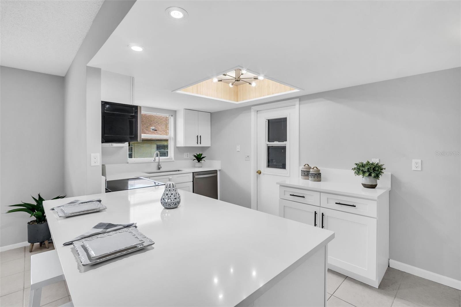 3472 MACLAREN DR, PALM HARBOR, FL, 34684
