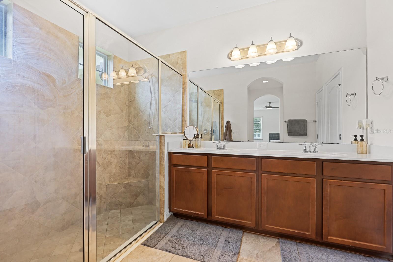 5302 FISHHAWK RIDGE DR, LITHIA, FL, 33547