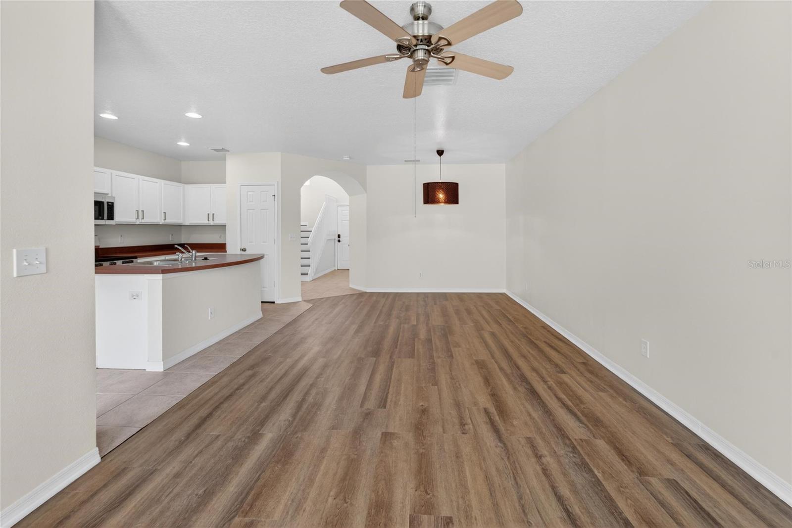 30132 MOSSBANK DR, WESLEY CHAPEL, FL, 33543