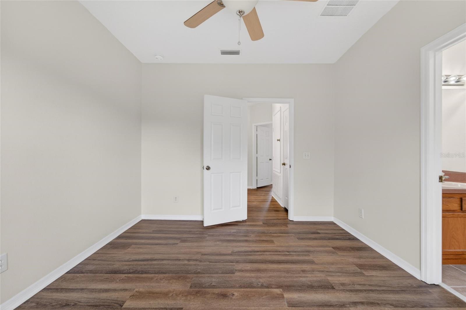 30132 MOSSBANK DR, WESLEY CHAPEL, FL, 33543