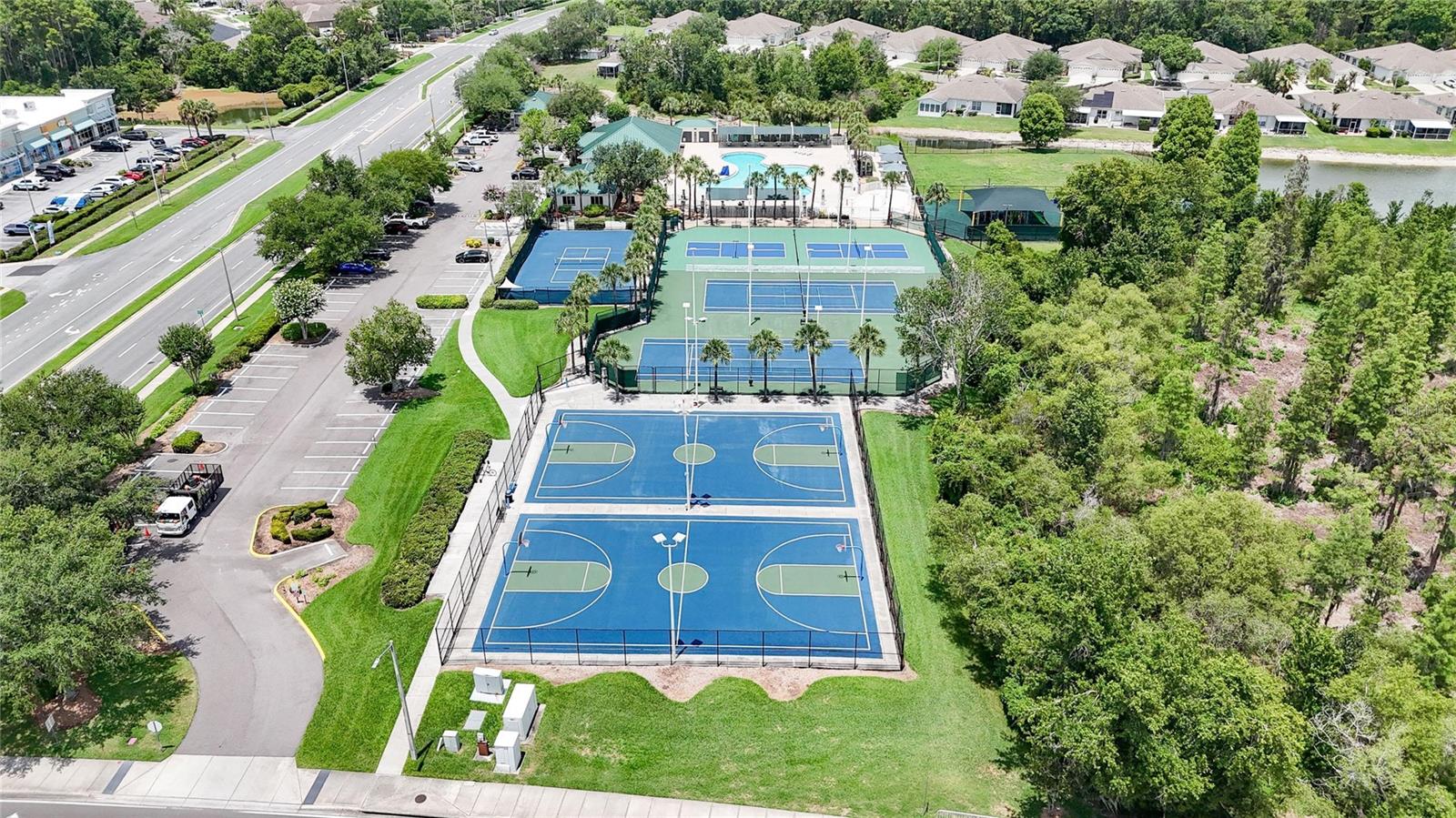 30132 MOSSBANK DR, WESLEY CHAPEL, FL, 33543