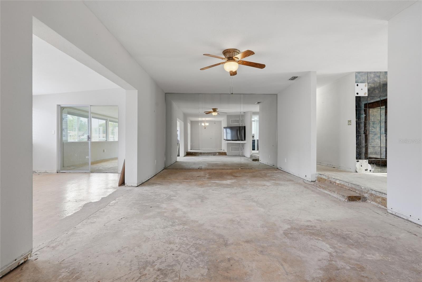 1401 SE PARADISE AVE, CRYSTAL RIVER, FL, 34429