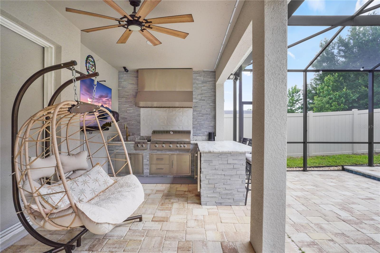 4212 WINDING PINES DR, APOPKA, FL, 32712
