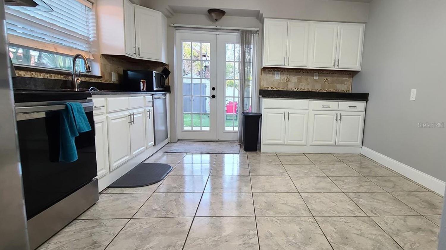 2306 W SAINT JOSEPH ST, TAMPA, FL, 33607