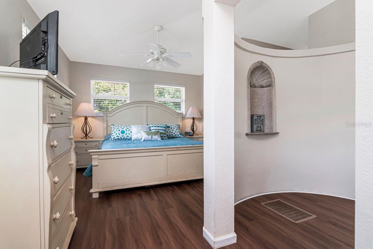10532 67TH AVE, SEMINOLE, FL, 33772