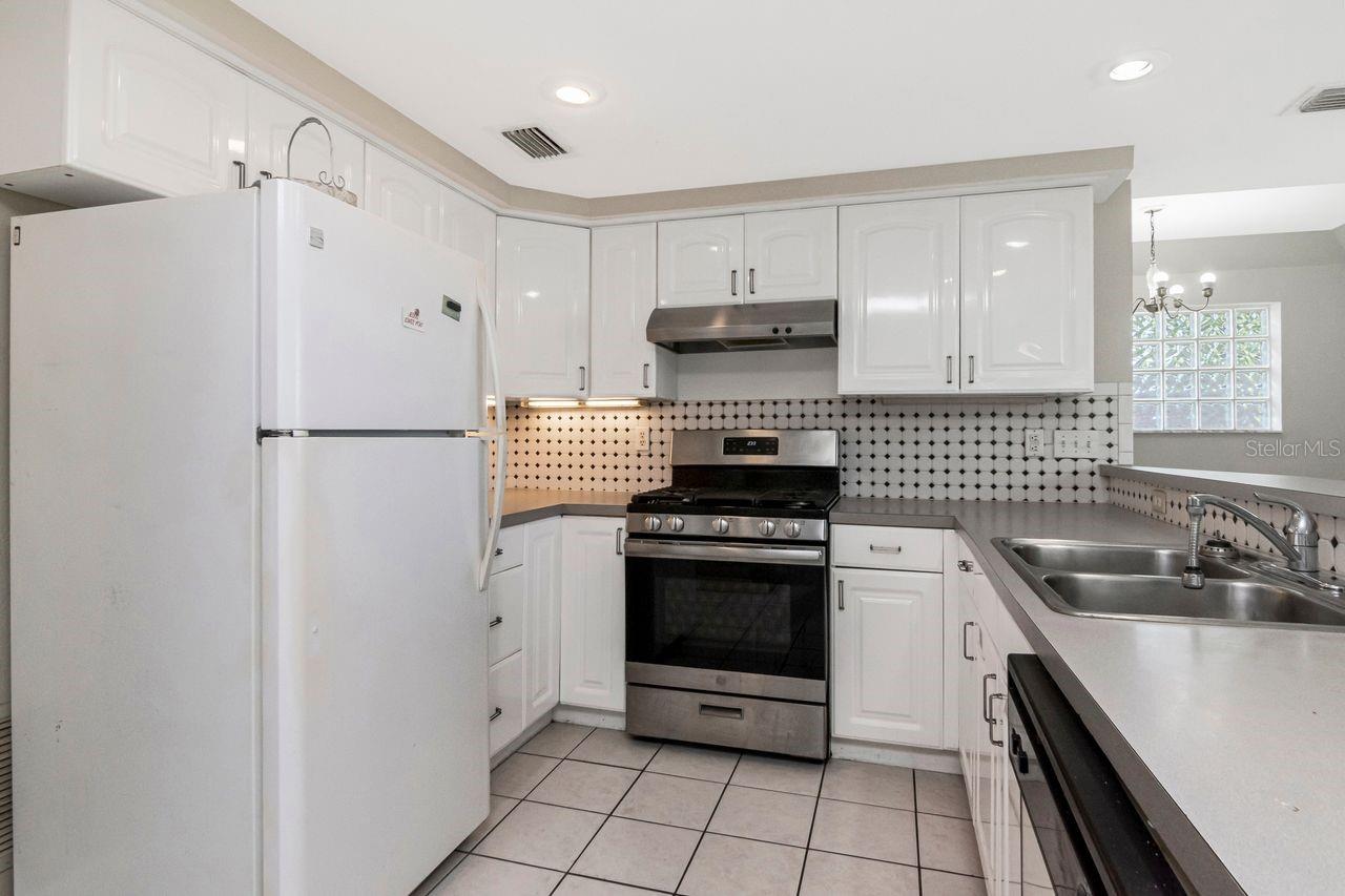 10532 67TH AVE, SEMINOLE, FL, 33772