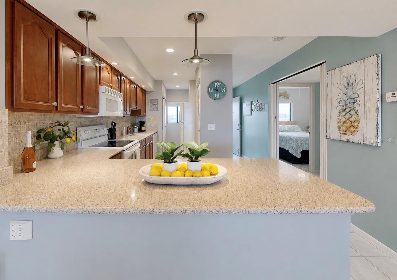 810 BAHIA DEL SOL DR #16, RUSKIN, FL, 33570