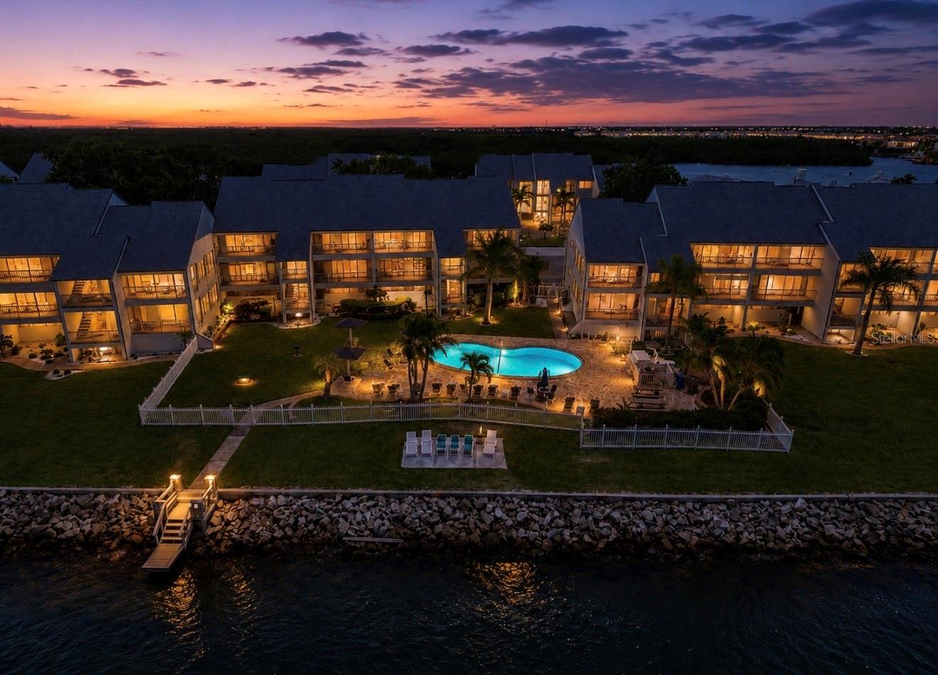 810 BAHIA DEL SOL DR #16, RUSKIN, FL, 33570