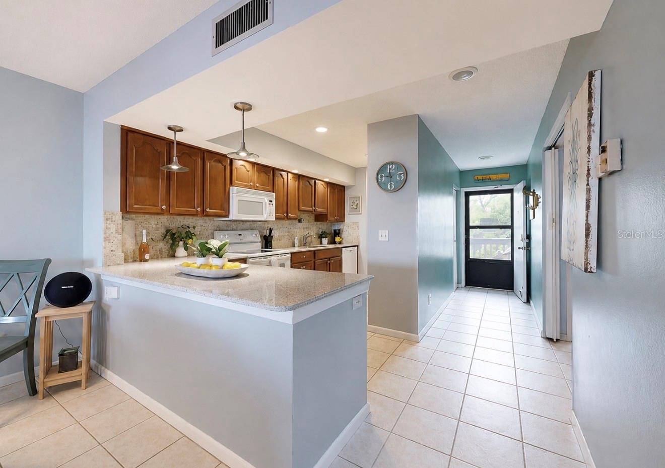 810 BAHIA DEL SOL DR #16, RUSKIN, FL, 33570