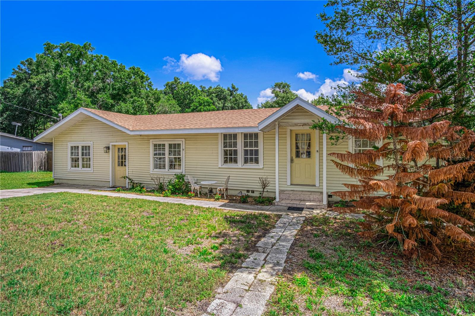 3545 PERKINS AVE, MOUNT DORA, FL, 32757