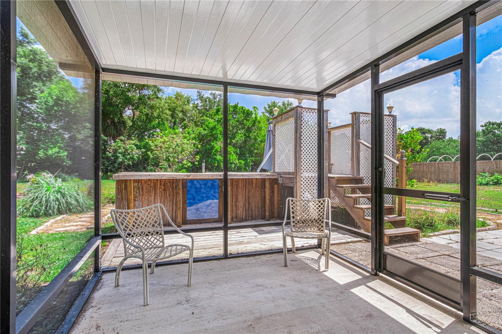 3545 PERKINS AVE, MOUNT DORA, FL, 32757