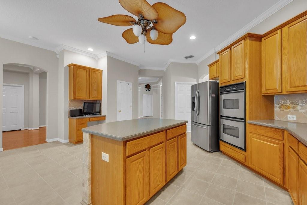 6122 KESTRELPARK DR, LITHIA, FL, 33547