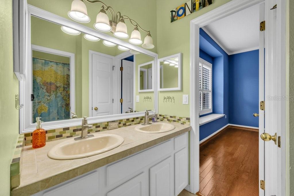 6122 KESTRELPARK DR, LITHIA, FL, 33547