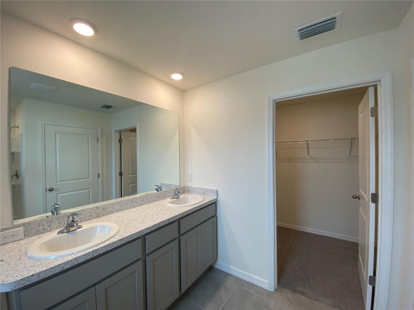 2113 NW 247 DR, NEWBERRY, FL, 32669