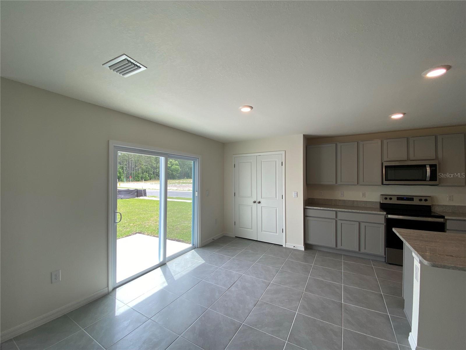 2113 NW 247 DR, NEWBERRY, FL, 32669