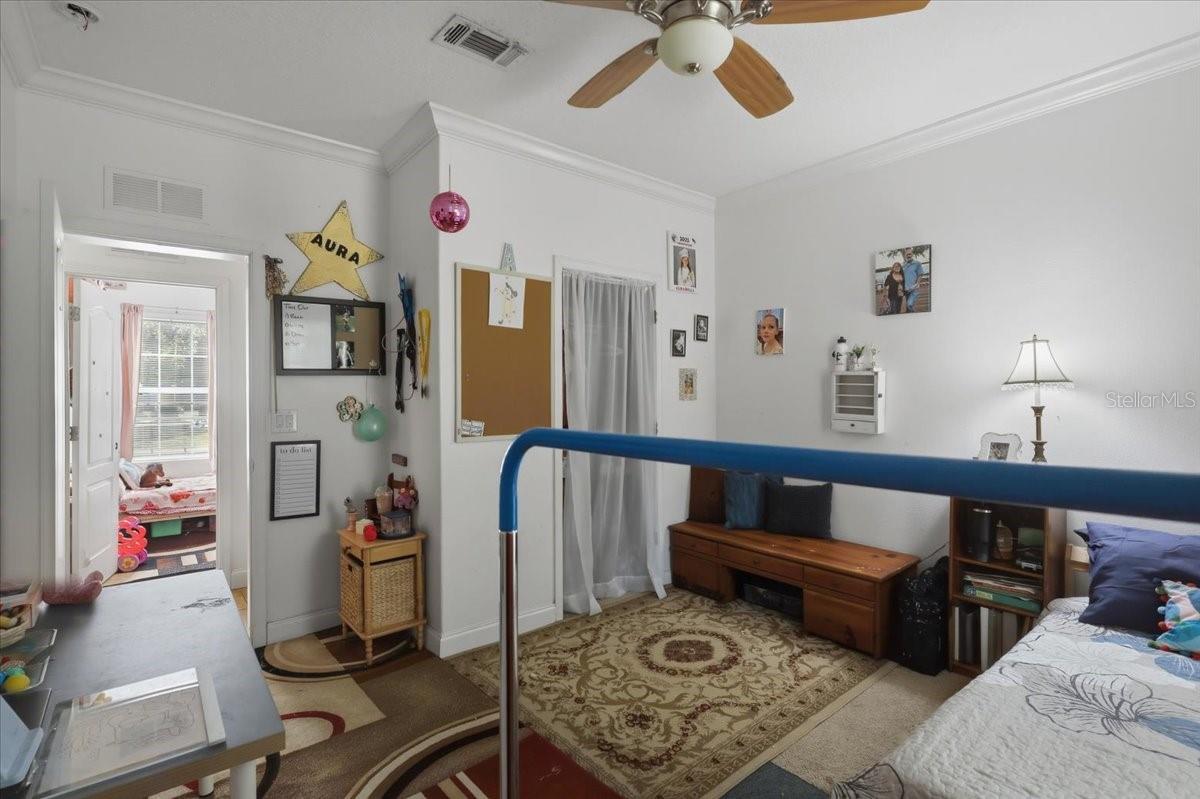 105 TROUPE RD, SAN MATEO, FL, 32187