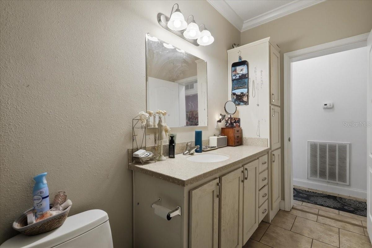 105 TROUPE RD, SAN MATEO, FL, 32187