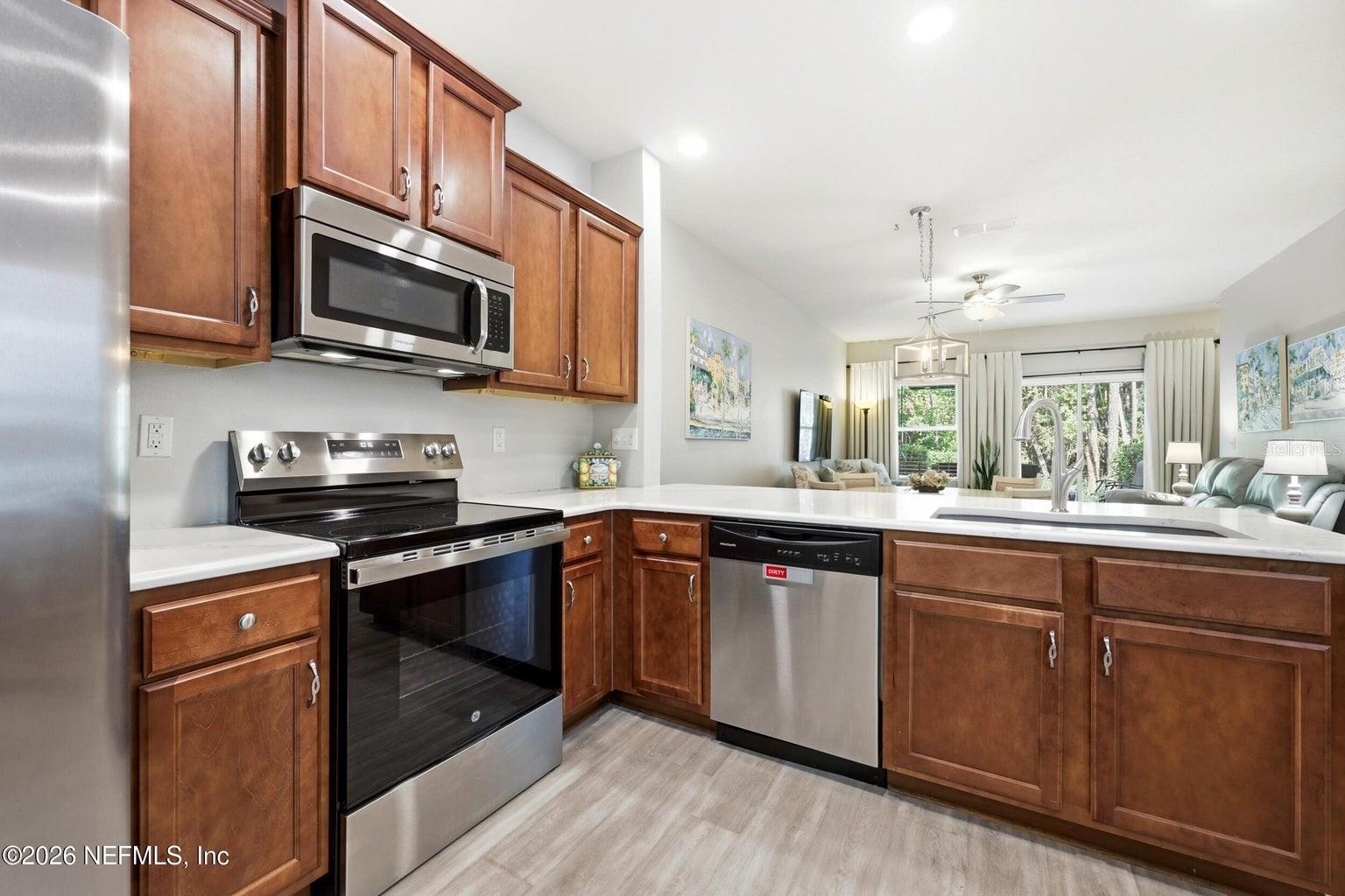 382 SERVIA DR, ST JOHNS, FL, 32259
