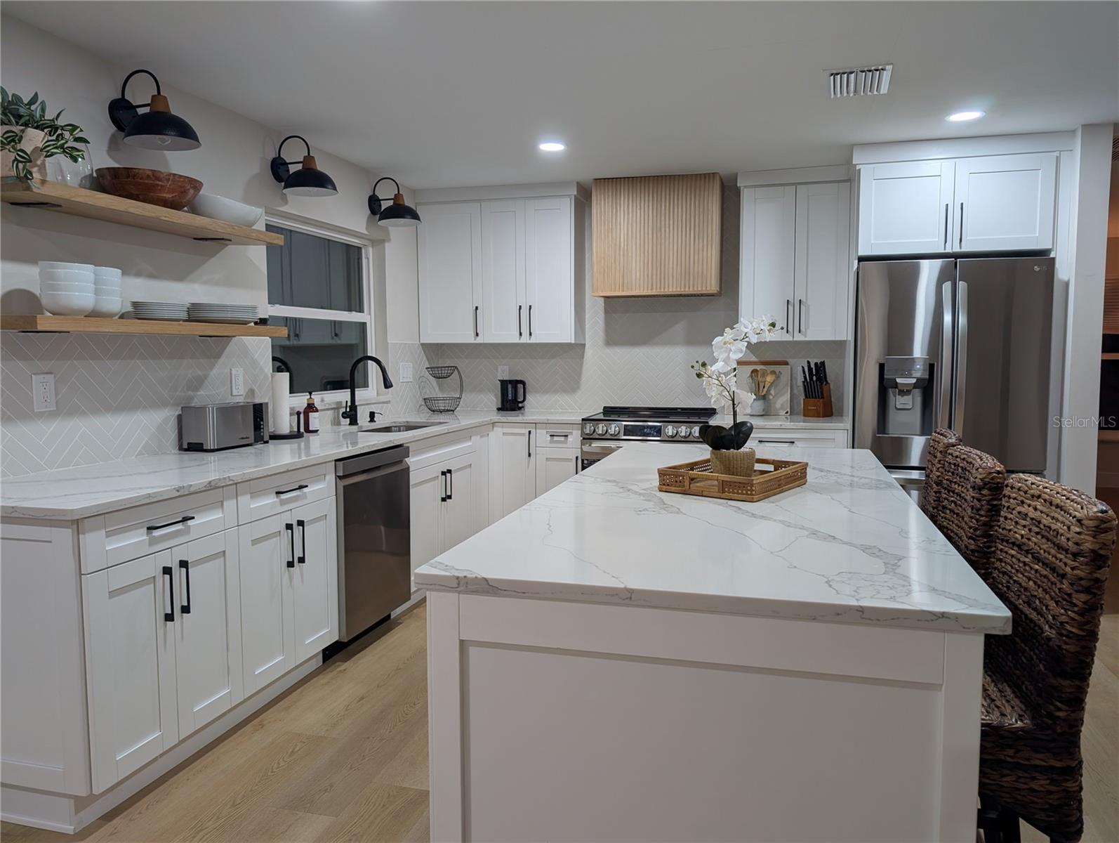 1455 FAIRWAY DR, DUNEDIN, FL, 34698