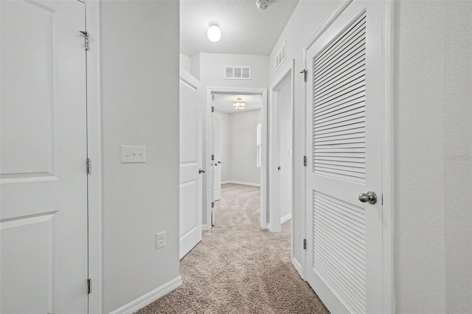 9974 HOUND CHASE DR, GIBSONTON, FL, 33534