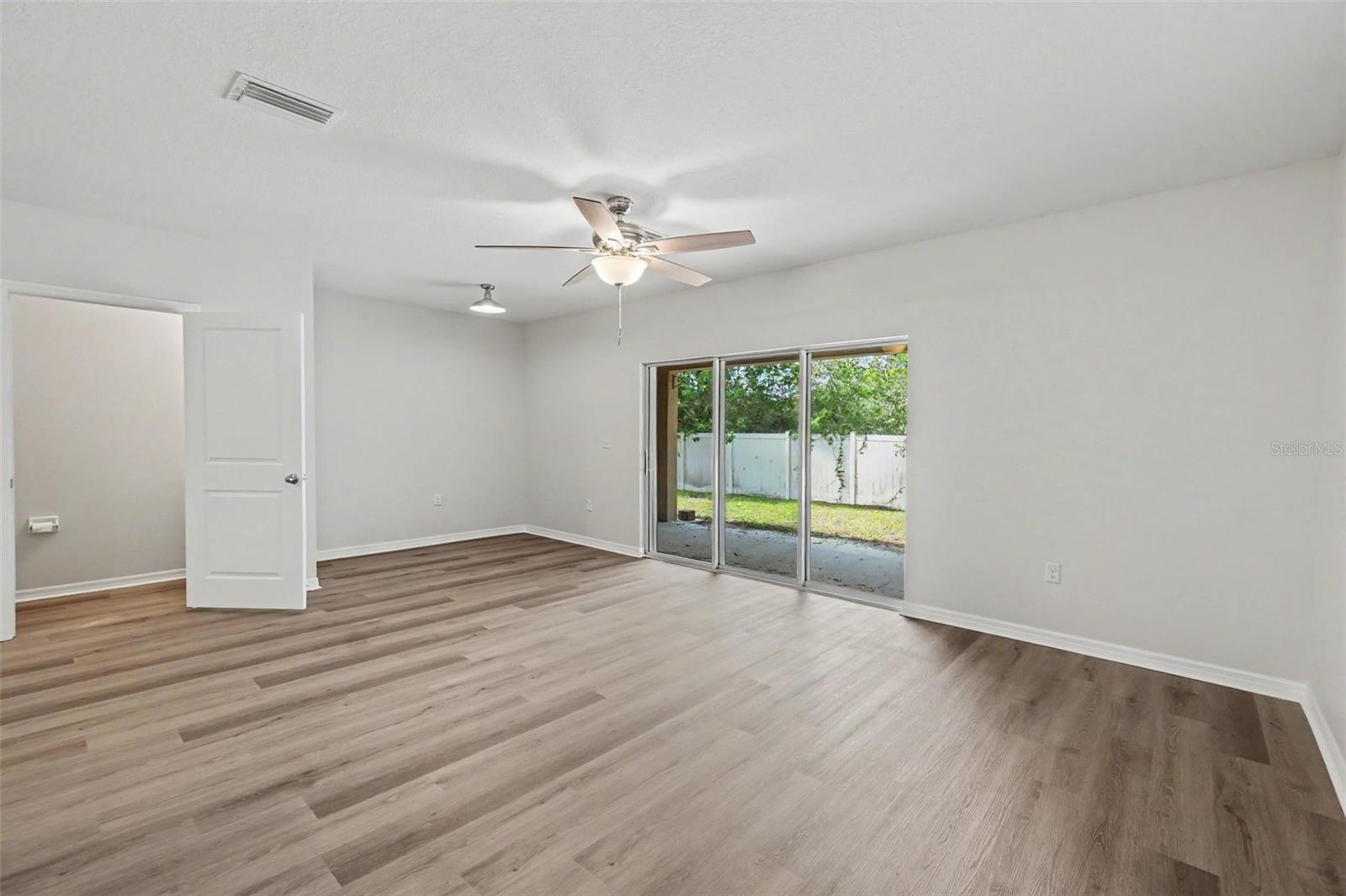 9974 HOUND CHASE DR, GIBSONTON, FL, 33534