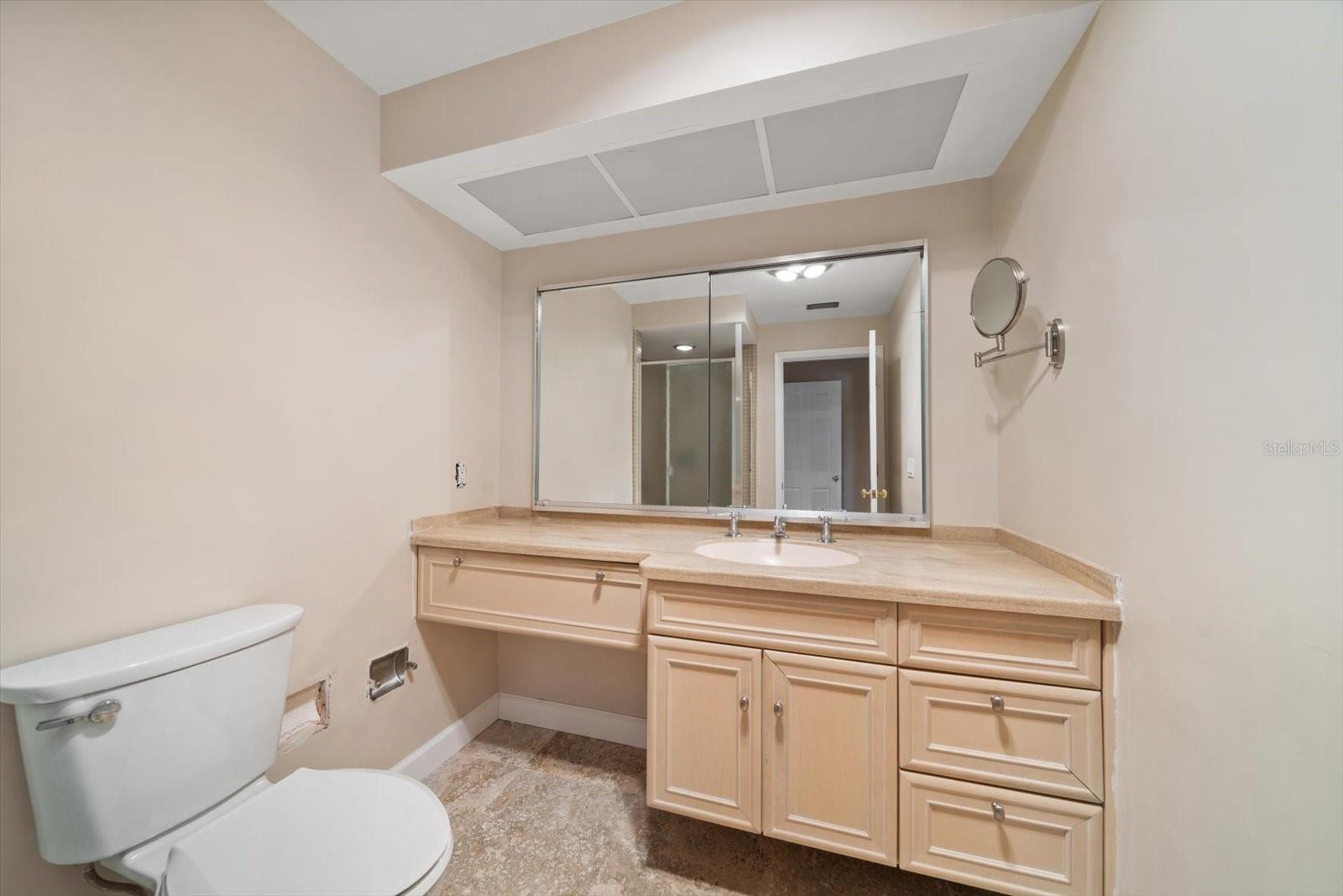 878 HARBOR IS, CLEARWATER BEACH, FL, 33767