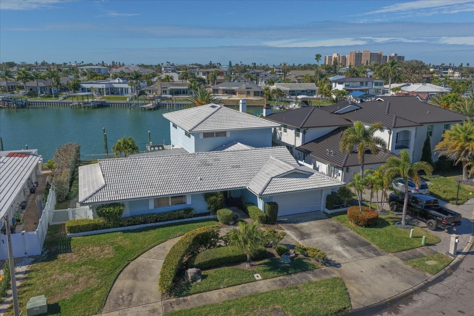878 HARBOR IS, CLEARWATER BEACH, FL, 33767