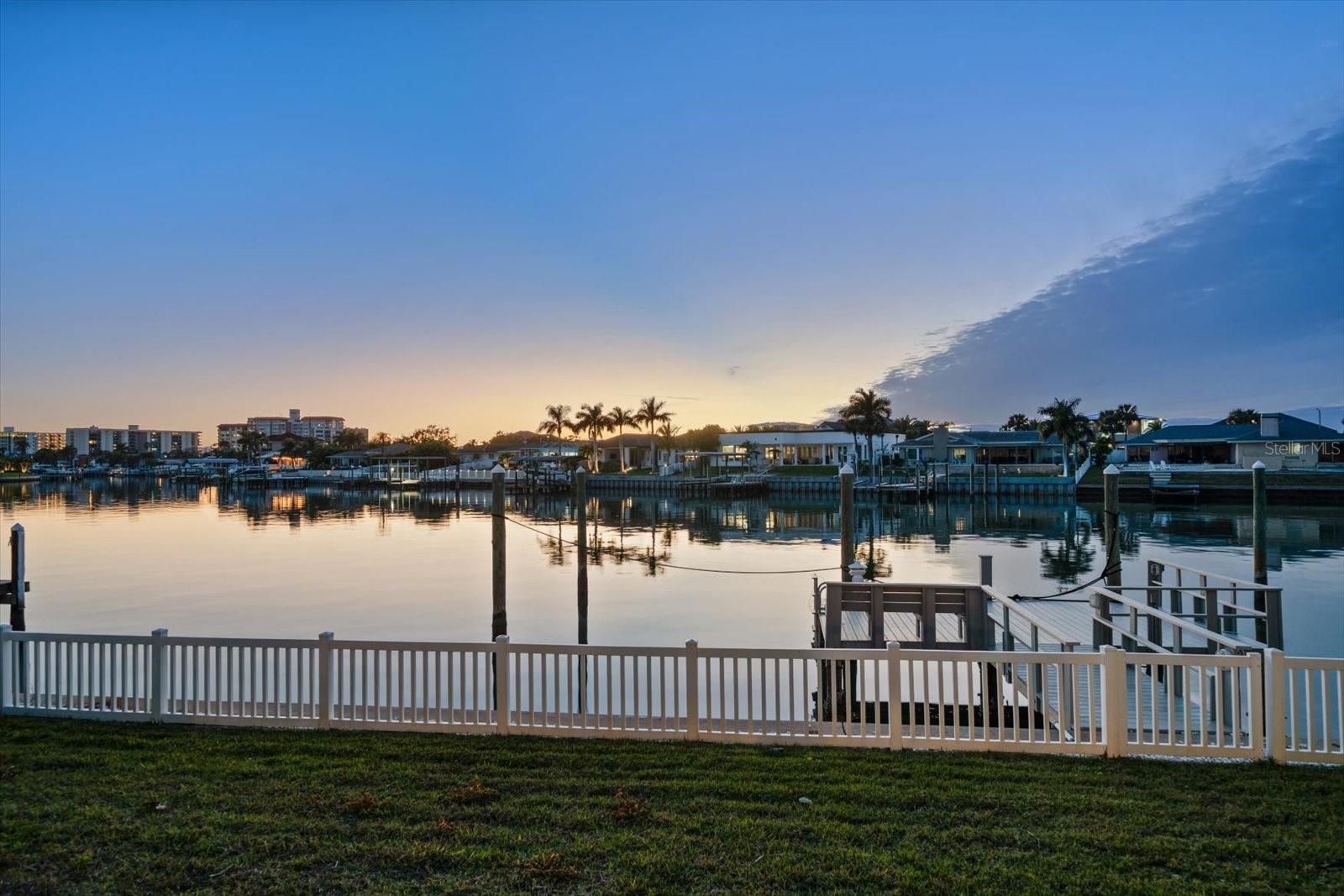 878 HARBOR IS, CLEARWATER BEACH, FL, 33767