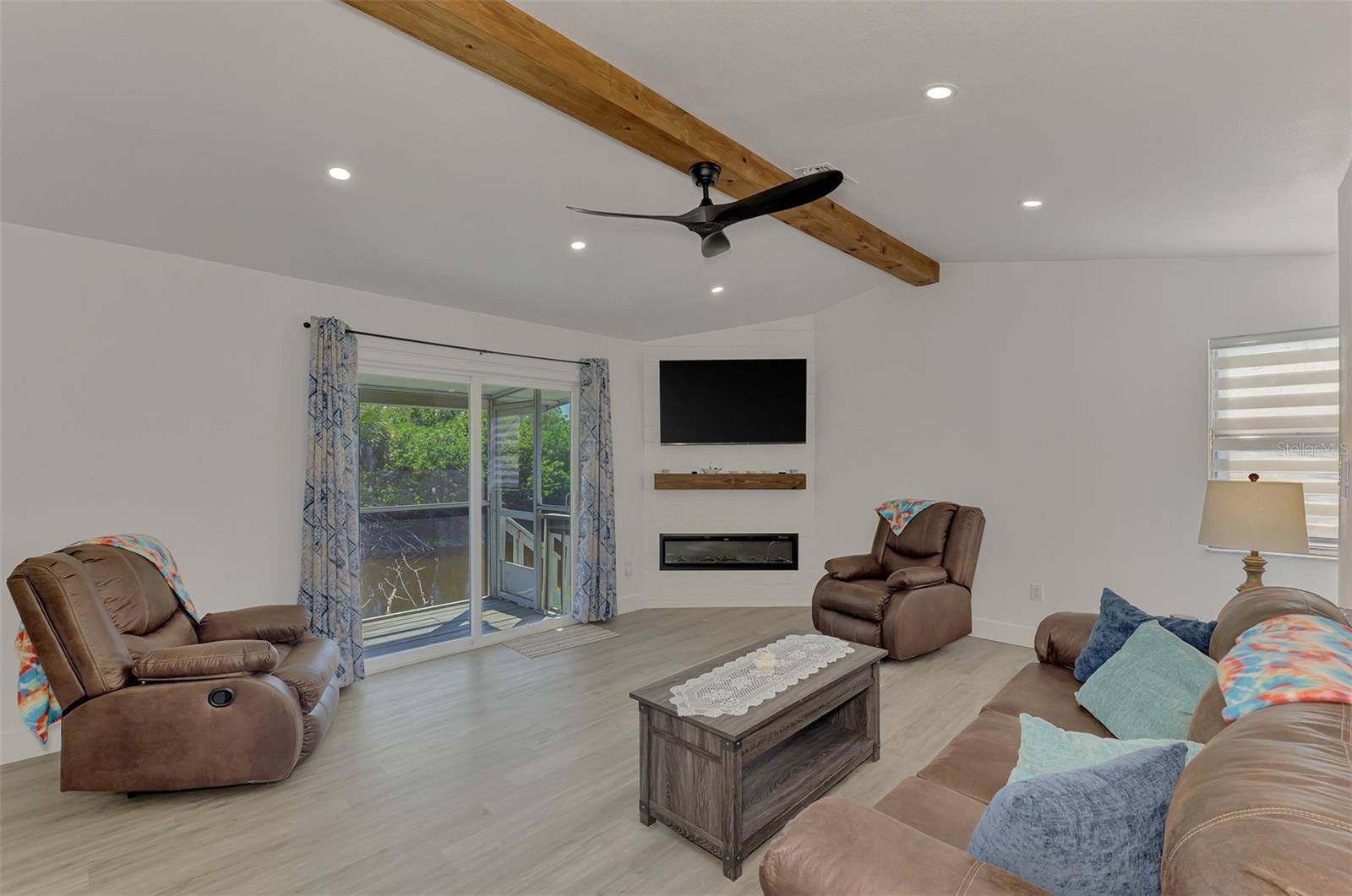 14300 WORTHWHILE RD, PORT CHARLOTTE, FL, 33953