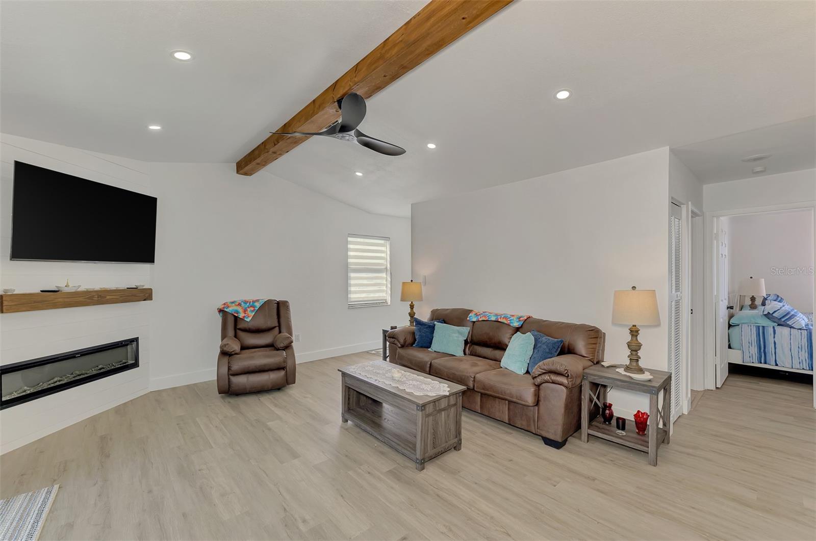 14300 WORTHWHILE RD, PORT CHARLOTTE, FL, 33953