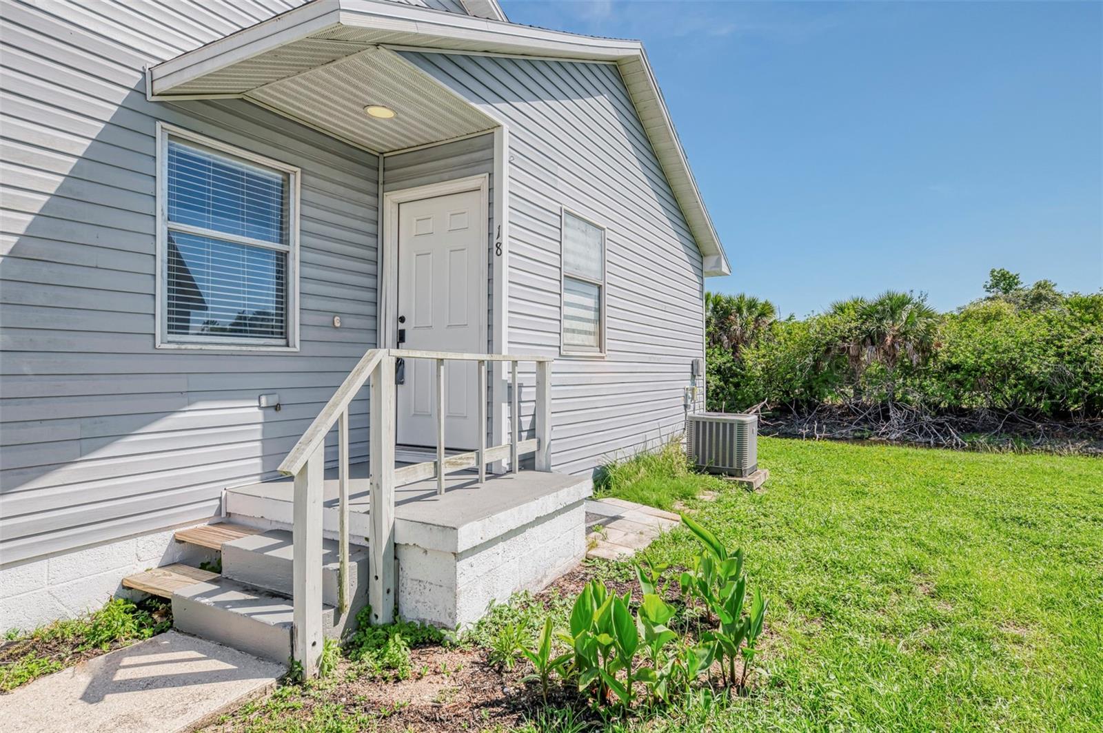 14300 WORTHWHILE RD, PORT CHARLOTTE, FL, 33953