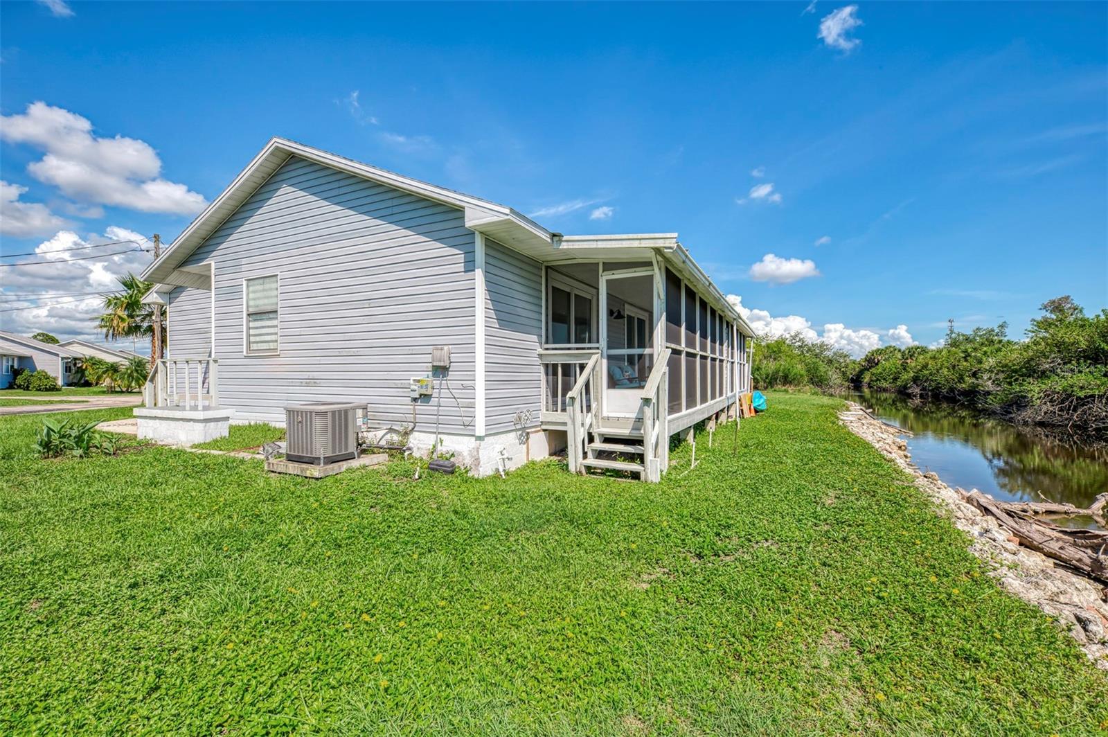 14300 WORTHWHILE RD, PORT CHARLOTTE, FL, 33953