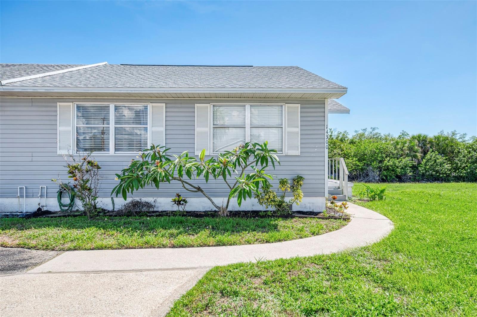 14300 WORTHWHILE RD, PORT CHARLOTTE, FL, 33953