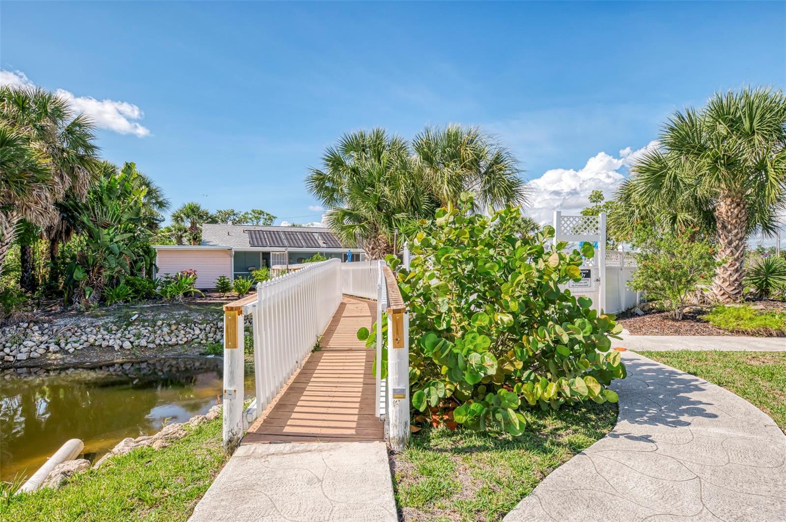 14300 WORTHWHILE RD, PORT CHARLOTTE, FL, 33953
