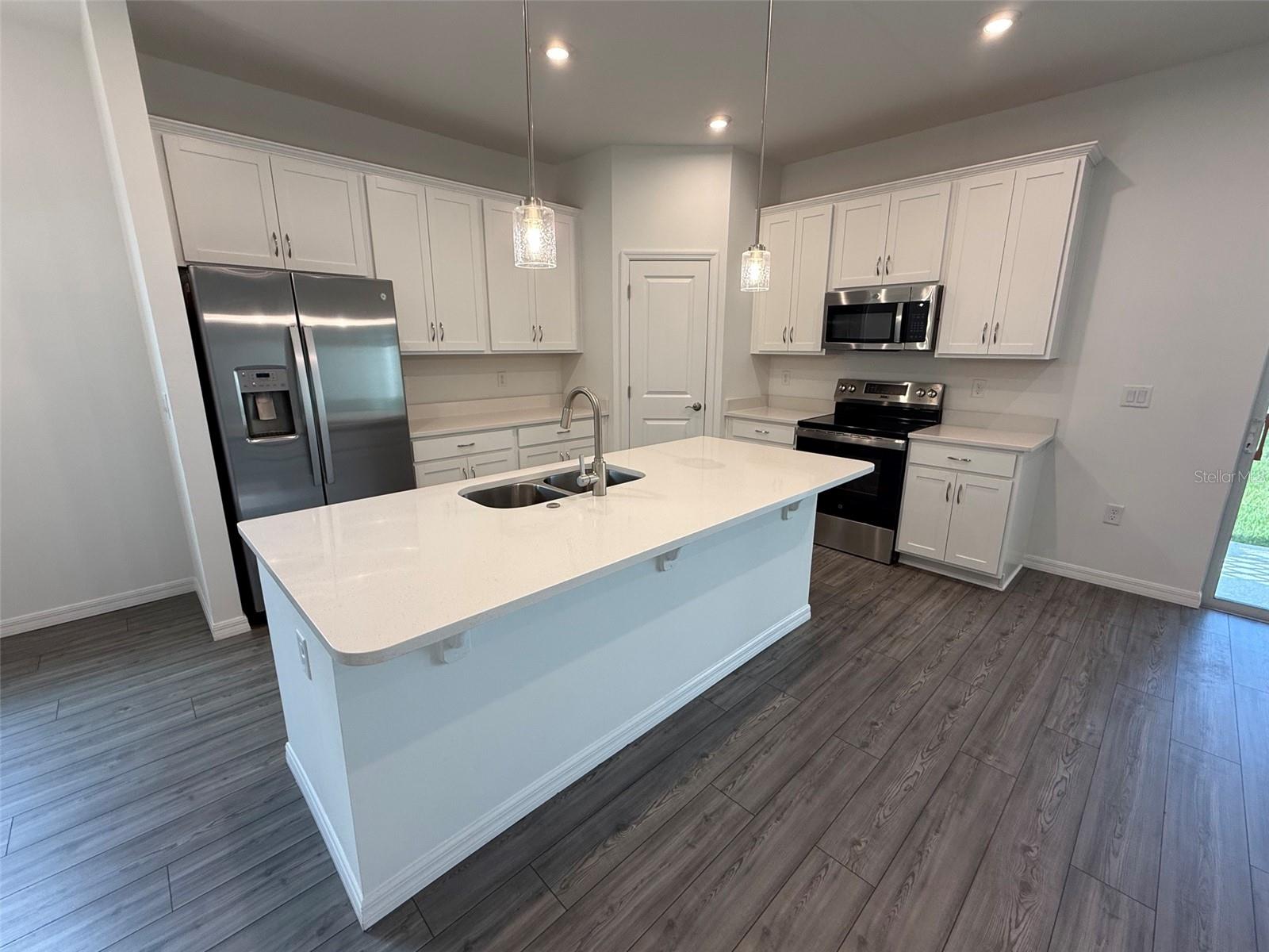 405 EVENTIDE AVE, MASCOTTE, FL, 34753