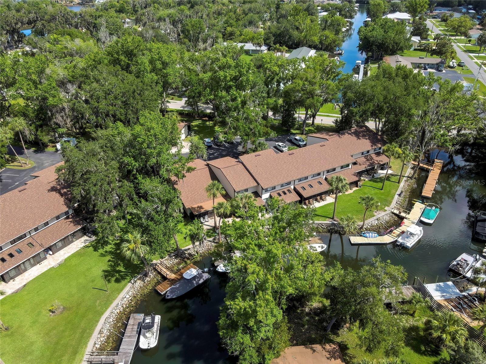 1637 SE PARADISE CIR #106, CRYSTAL RIVER, FL, 34429