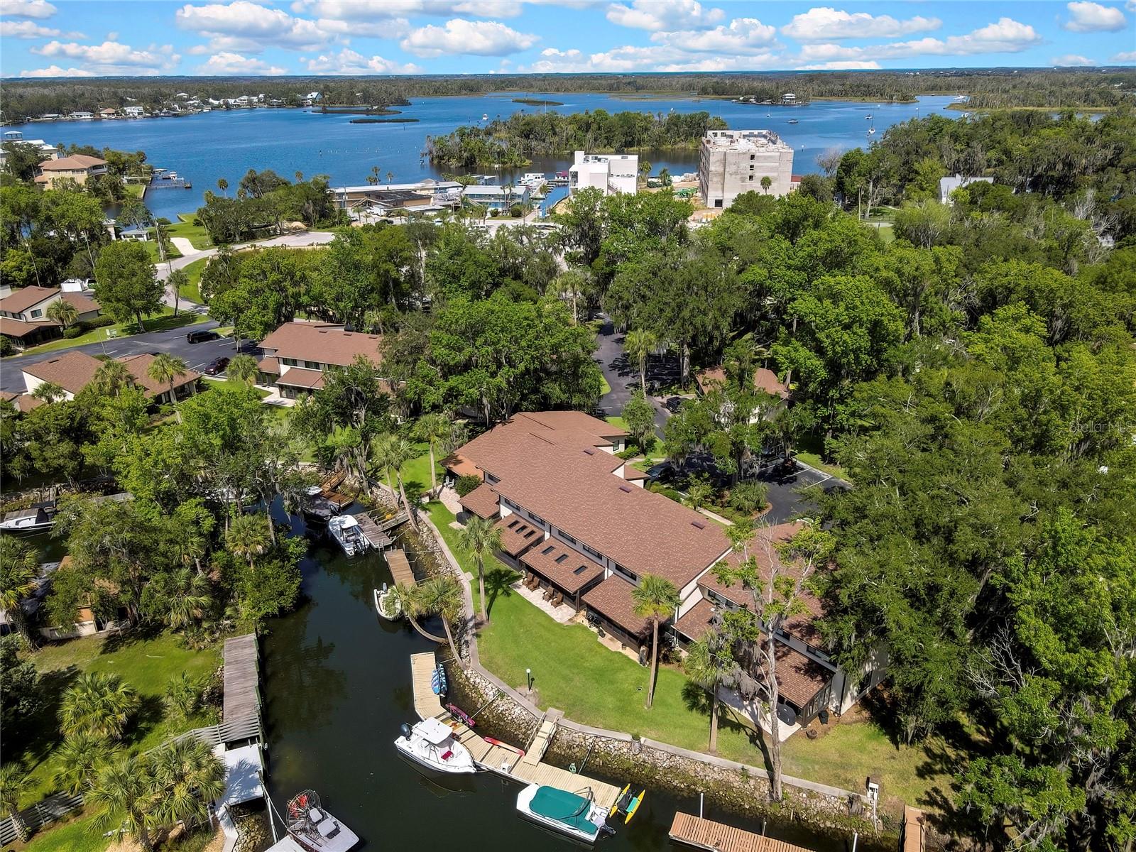 1637 SE PARADISE CIR #106, CRYSTAL RIVER, FL, 34429