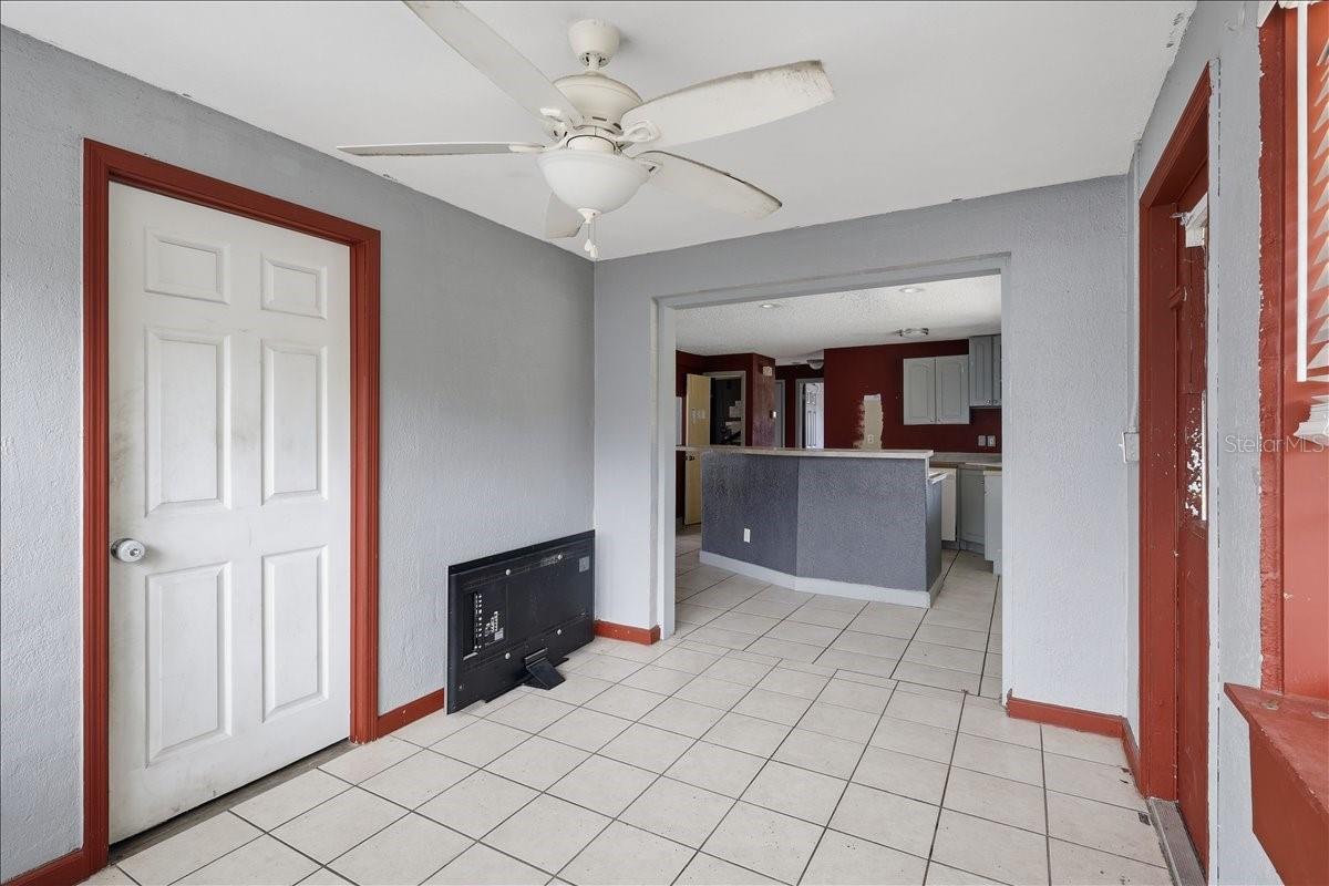 2605 YALE RD, SOUTH DAYTONA, FL, 32119