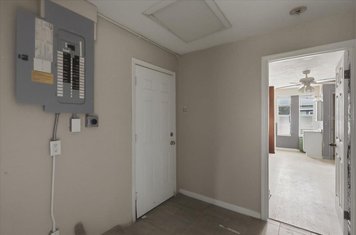 2605 YALE RD, SOUTH DAYTONA, FL, 32119