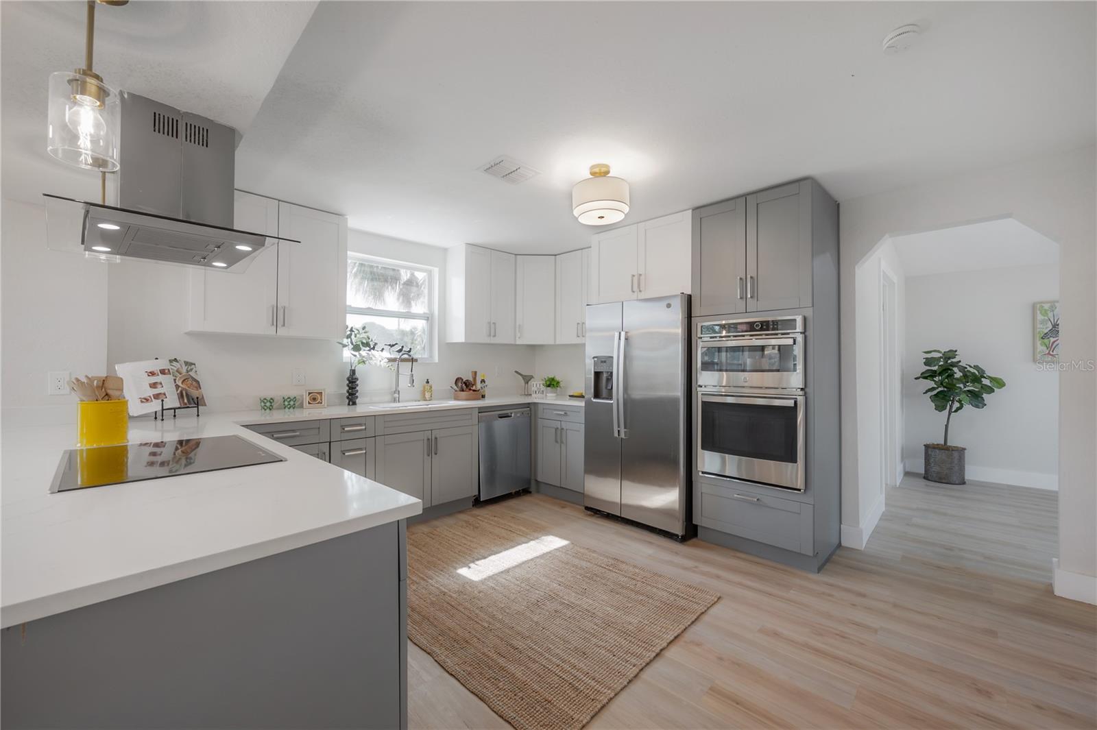 2702 W PALMETTO ST, TAMPA, FL, 33607