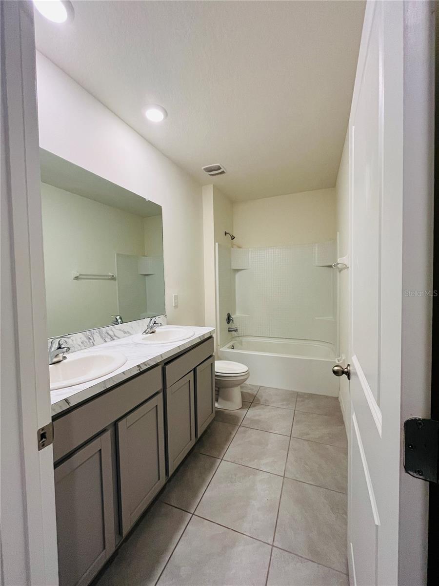 10624 PENNY GALE LOOP, SAN ANTONIO, FL, 33576