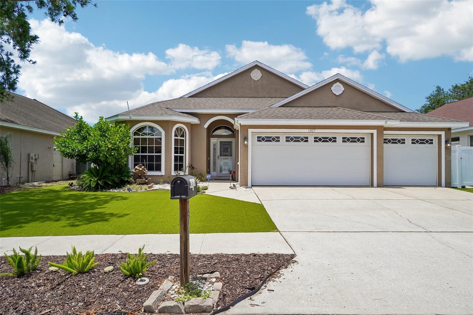1817 WOOD BEND ST, TARPON SPRINGS, FL, 34689